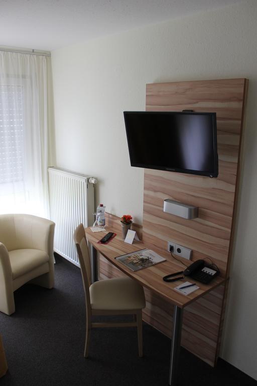 Hotel Weissach Am Neuenbuehl Номер фото
