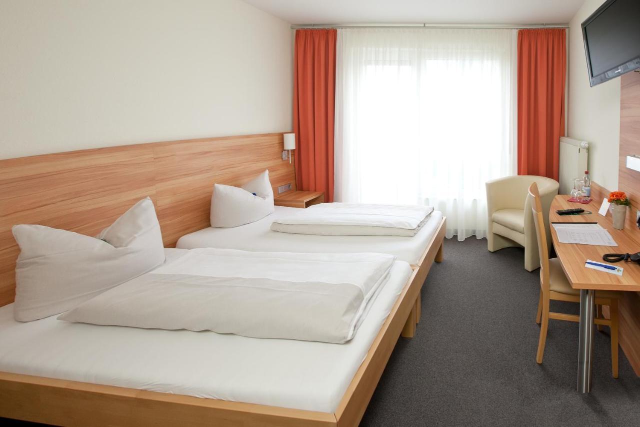 Hotel Weissach Am Neuenbuehl Номер фото